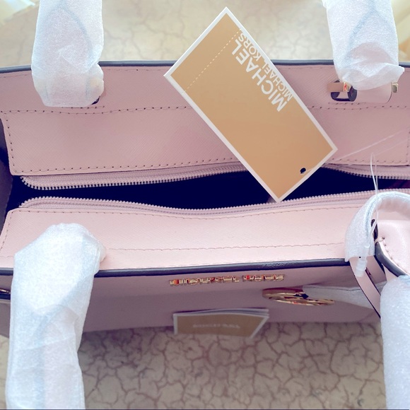 💗MICHAEL KORS💗RAYNE Medium Size leather satchel in powder blush. New with tags - Picture 4 of 16